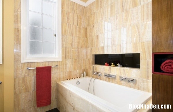 f72a97052d059a0131f4a14bf74cfd7a 2 Phòng tắm được thiết kế sang trọng và tinh tế tại một căn hộ ở San Francisco